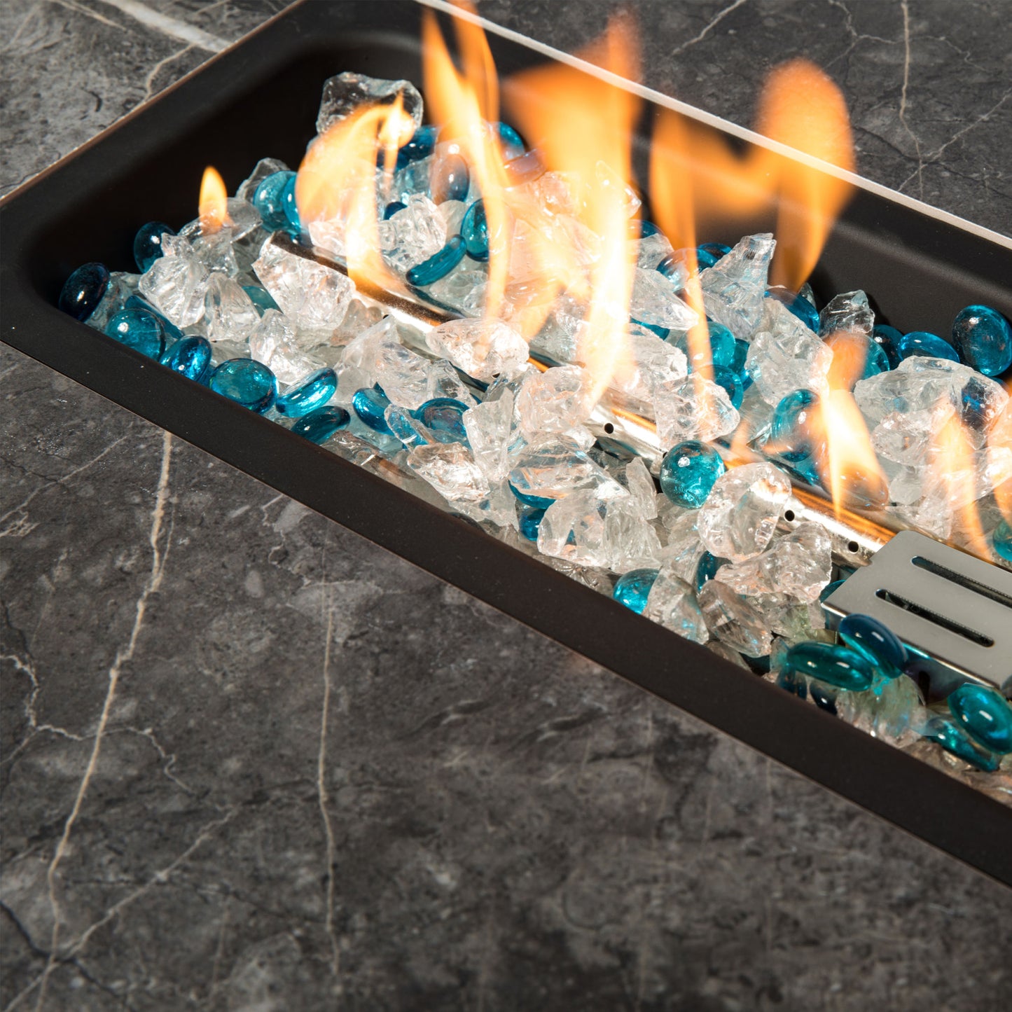 Outdoor Fire Table Propane Fire Pit, Rattan, Ceramic Tile Top (32" x 20" x 15")